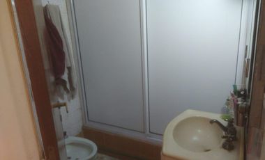 PH en venta - 4 Dormitorios 2 Baños - Cochera - La Plata