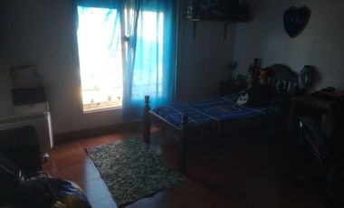 PH en venta - 4 Dormitorios 2 Baños - Cochera - La Plata