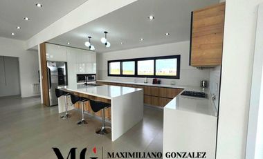 Casa venta Fincas de San Vicente Sporting