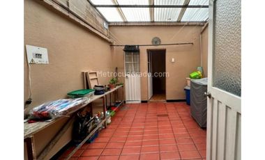 VENTA CASA MODELIA 196m2
