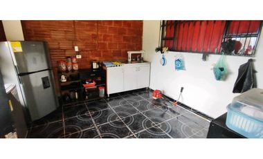 Finca de 4500 M2 en 300 mill en Tena Cund