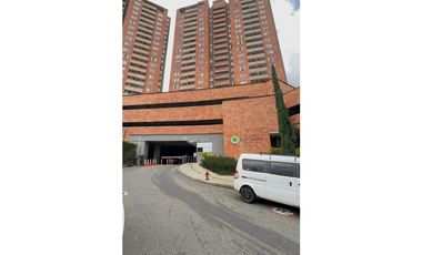 Arriendo Apartamento en Robledo Urbanización el Pomar