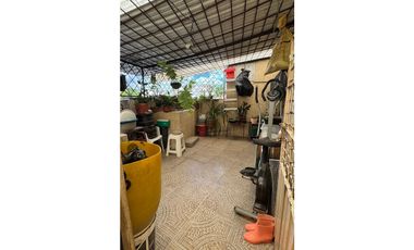 VENTA DE CASA BARRIO LA CLARITA ARMENIA VA VEHICULAR