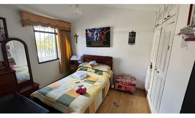 VENTA DE CASA BARRIO LA CLARITA ARMENIA VA VEHICULAR