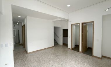 Alquiler Oficina-Local en el norte de Cali  San Vicente