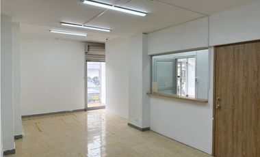Alquiler Oficina-Local en el norte de Cali  San Vicente