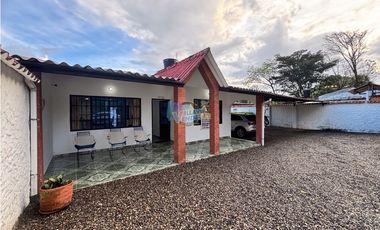 En Venta Casa en Casa con piscina Cumaral (Villa braidy)