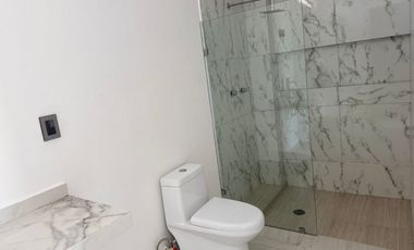 Estrene en privada de 4 casas