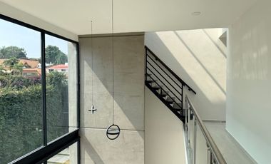 Estrene en privada de 4 casas