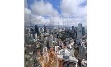 OFICINA EN AVENIDA BALBOA PH BICSA FINANCIAL CENTER SEMIAMOBLADA 165M2