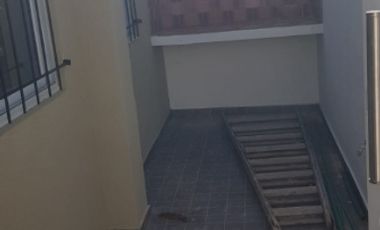 Departamento Tipo Casa en alquiler en Villa Dominico