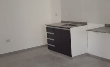 Departamento Tipo Casa en alquiler en Villa Dominico