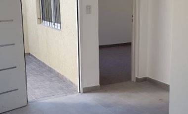 Departamento Tipo Casa en alquiler en Villa Dominico