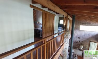 Hermosa propiedad en venta en Sierra de los Padres. Gas natural conectado.