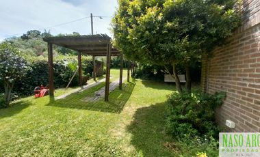 Hermosa propiedad en venta en Sierra de los Padres. Gas natural conectado.