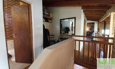 Hermosa propiedad en venta en Sierra de los Padres. Gas natural conectado.