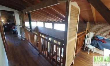 Hermosa propiedad en venta en Sierra de los Padres. Gas natural conectado.