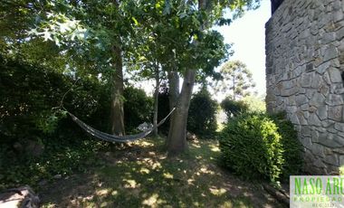 Hermosa propiedad en venta en Sierra de los Padres. Gas natural conectado.