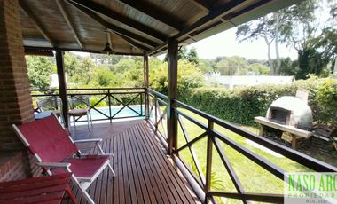 Hermosa propiedad en venta en Sierra de los Padres. Gas natural conectado.