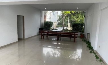 Piso en venta en Bernal Centro