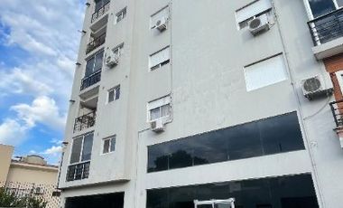 Piso en venta en Bernal Centro