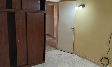 Departamento Tipo Casa en alquiler en Lanus Este