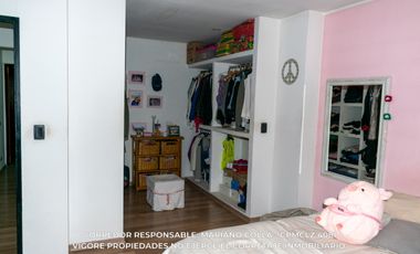 Casa en venta c/ cochera en Burzaco