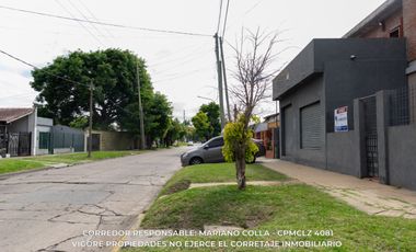 Casa en venta c/ cochera en Burzaco