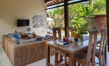 2 Bedroom Villa for sale in Tejakula, Bali