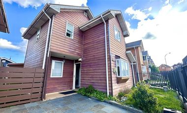 Casa en Arriendo en Jardin Austral