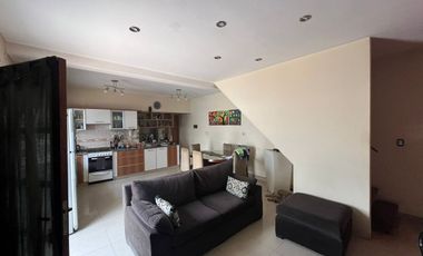 Venta Ph 3 Amb c/ cochera/taller/quincho Liniers