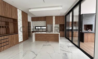 Casa en venta en Sotavento, isla Mocolí 485 m² de construcción