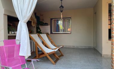 Casa en venta - 2 Dormitorios 1 Baño - 96mts2 - Ramallo