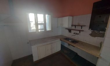 Casa en  Avda. Lopez y Planes al 3800