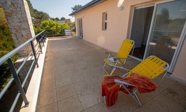 Dúplex en  venta - 2 Dormitorios 2 Baños - 607mts2 - Mar Azul