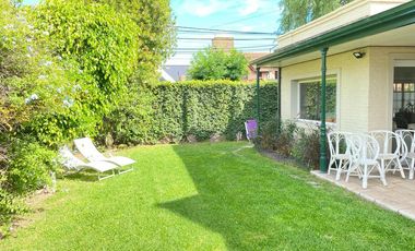 Casa en alquiller Verano - Beccar