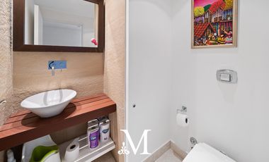 SEMI PISO en Torre Humbolt, Balcón aterrazado, Seguridad 24hs, Full Amenities
