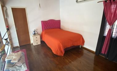 SANTILLI - CHILAVERT 3245 PB 2 - PH en Lanús Este