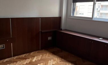 5 amb  cochera Las Lomitas