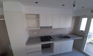 Departamento estilo Dúplex en Altos de Maschwitz - 4 AMB de Pozo