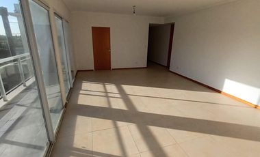 Departamento estilo Dúplex en Altos de Maschwitz - 4 AMB de Pozo