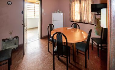 CHALET BARRIO RESIDENCIAL