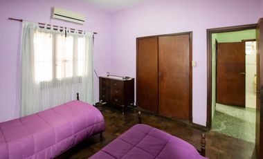 CHALET BARRIO RESIDENCIAL