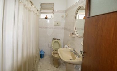 CHALET BARRIO RESIDENCIAL