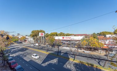Departamento en venta en Martinez, 4 ambientes con balcón.