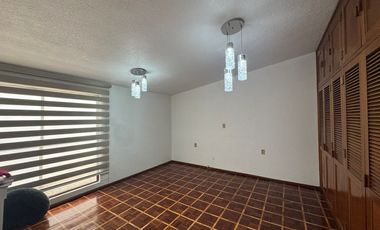 Casa renta Toluca en Col. Federal cerca de Tollocan y del Sanatorio Toluca