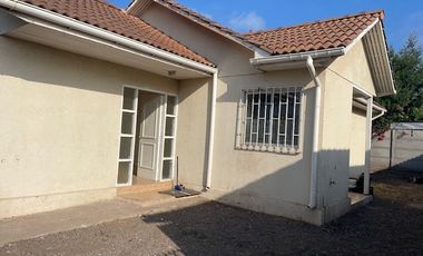 Arrienda casa excelente ubicación, cercana Hospital, enlaces