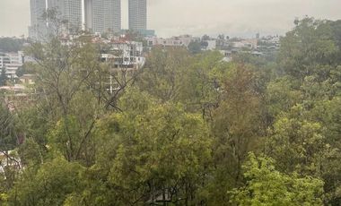 Casa en renta en Bosques de las Lomas, Cd. de México