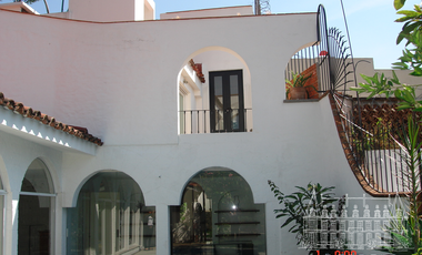 CASA BELLA VISTA INN