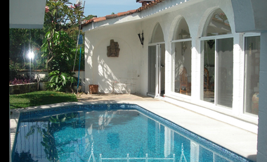 CASA BELLA VISTA INN